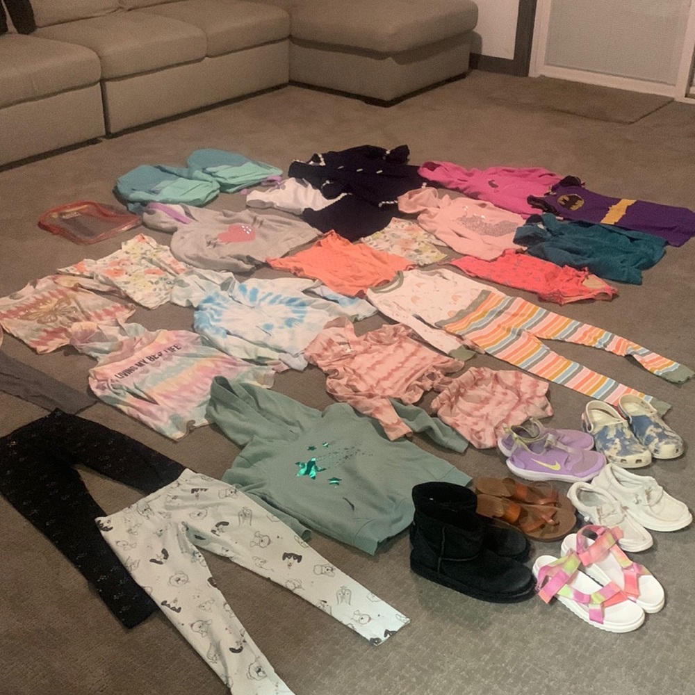 Large Lot of size 7/8 Girls Clothing and Shoes *Ask Q’s before purchase😊